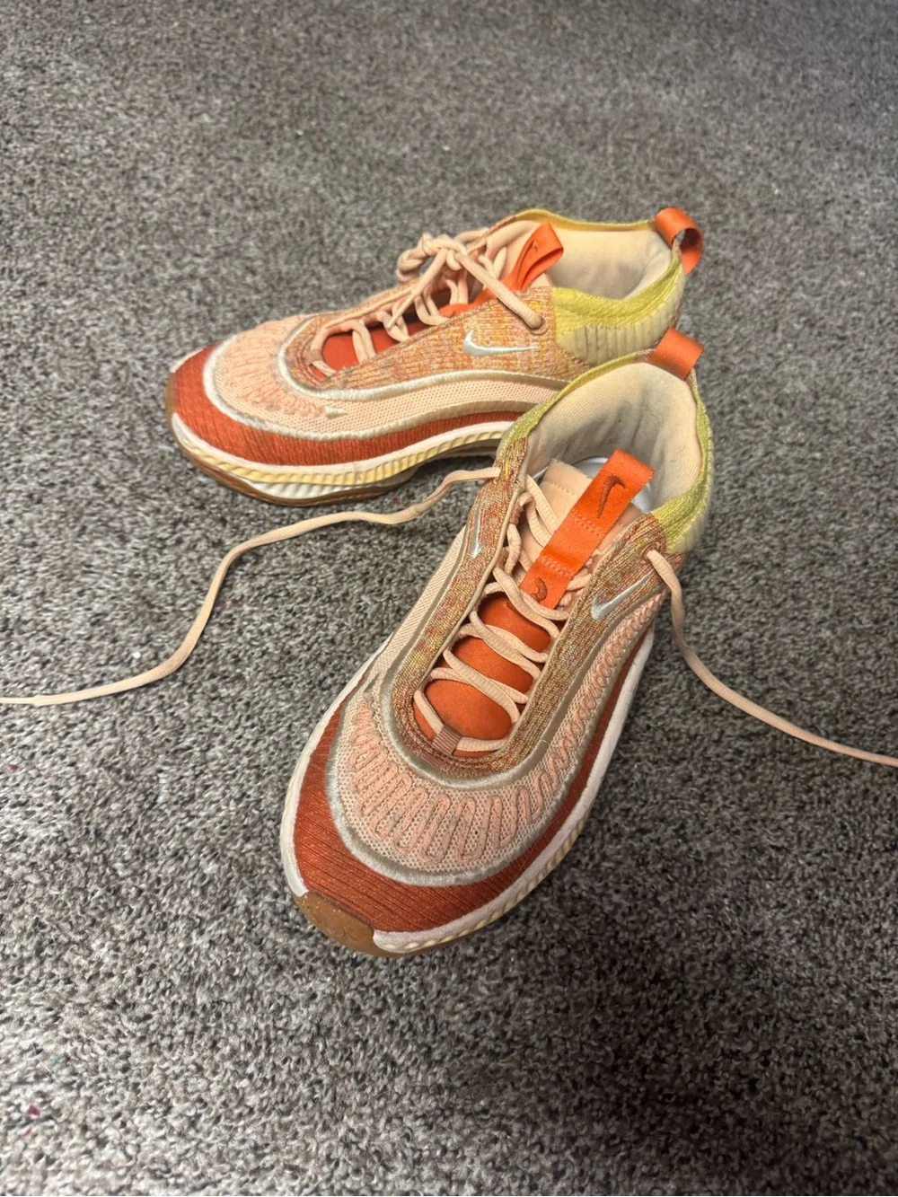 Men's Orange Knit Athletic Sneakers - Lightweight Comfort
